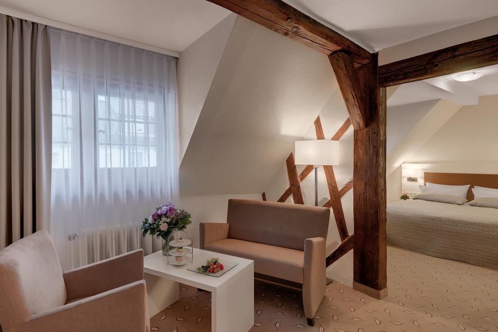 Hotel Hoeri Am Bodensee Gaienhofen  Rum bild