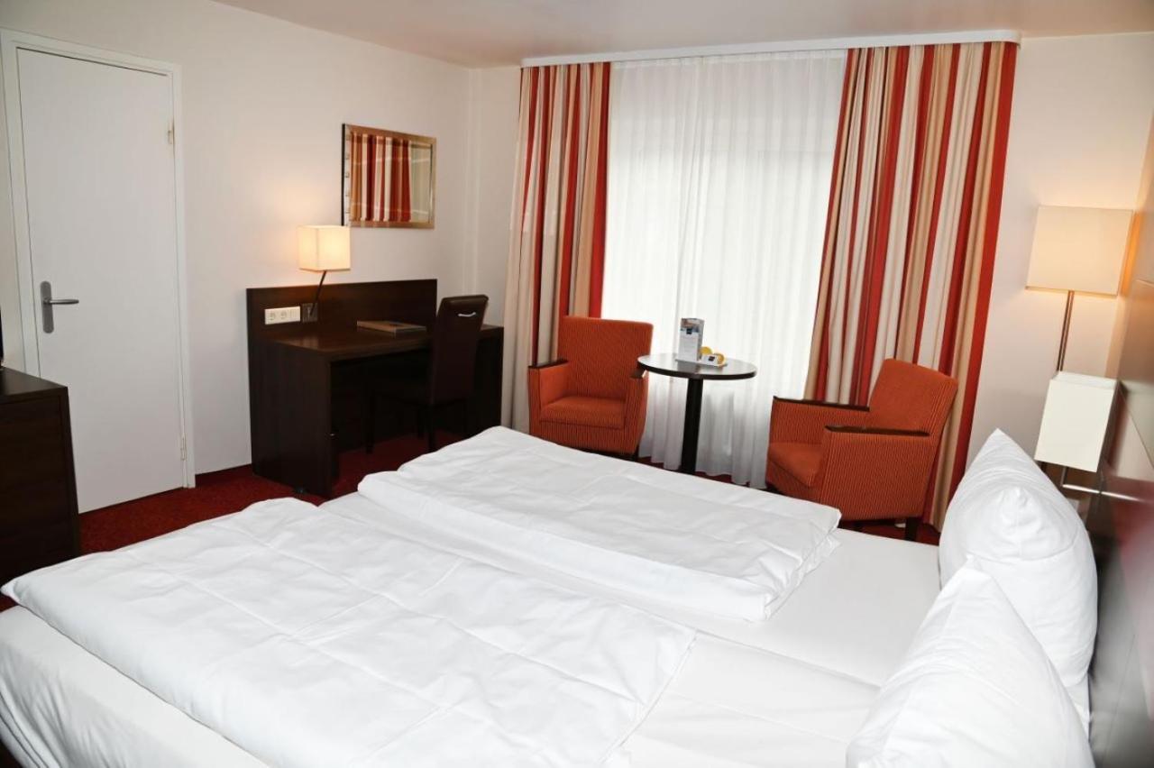 Hotel Hoeri Am Bodensee Gaienhofen  Exteriör bild
