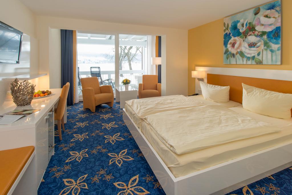 Hotel Hoeri Am Bodensee Gaienhofen  Exteriör bild